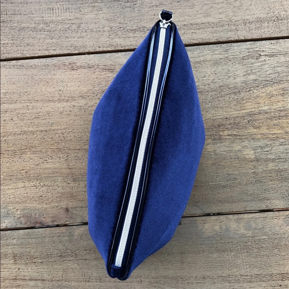 Lancome Dark Blue Velvet Luxury Makeup Cosmetics Bag Wrist Strap Zipper Clutch